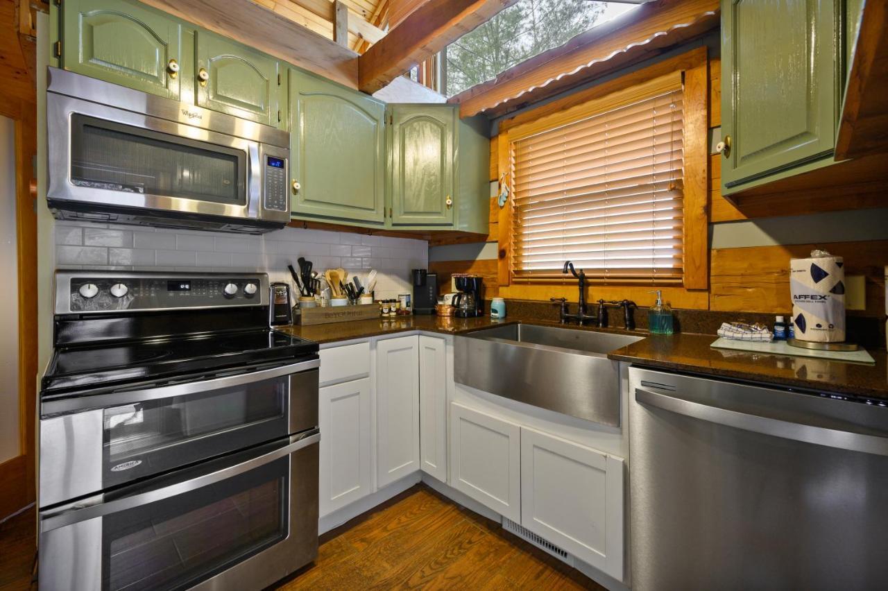Villa The Robins Nest With Hot Tub Pigeon Forge Esterno foto