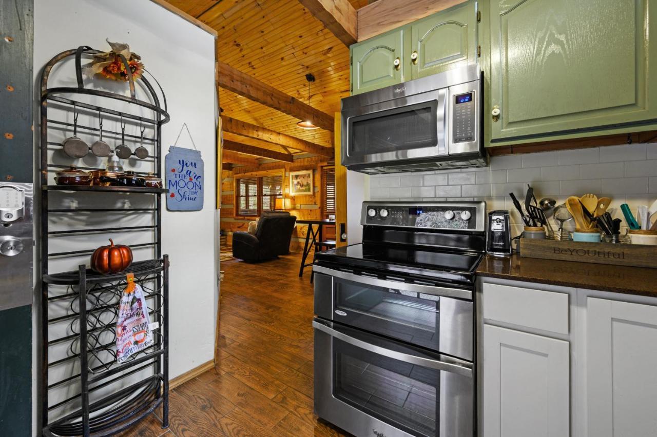 Villa The Robins Nest With Hot Tub Pigeon Forge Esterno foto